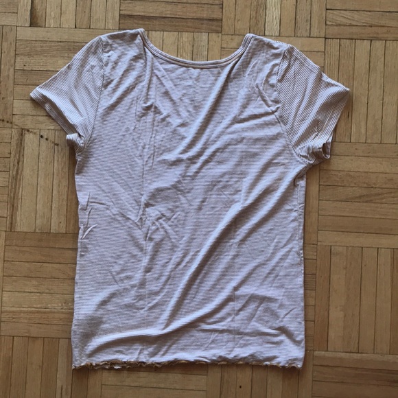 This is a shirt from American eagles - Picture 2 of 3